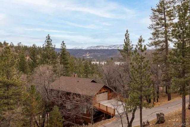 $559,900 | 1179 Ridge Road, Fawnskin, CA 92333