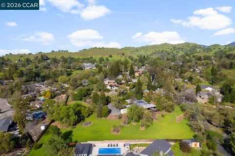 $2,650,000 | 1081 Scots Lane, Walnut Creek, CA 94596