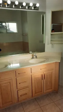 $2,600 | 58 Burning Bush Drive, Palm Coast, FL 32137