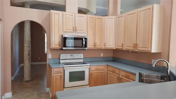 $2,600 | 58 Burning Bush Drive, Palm Coast, FL 32137