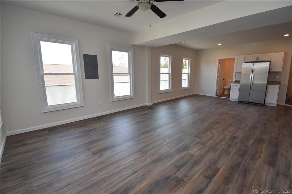 329 Main Street, Unit 3 Plymouth, CT 06786 - Photo 5 of 11