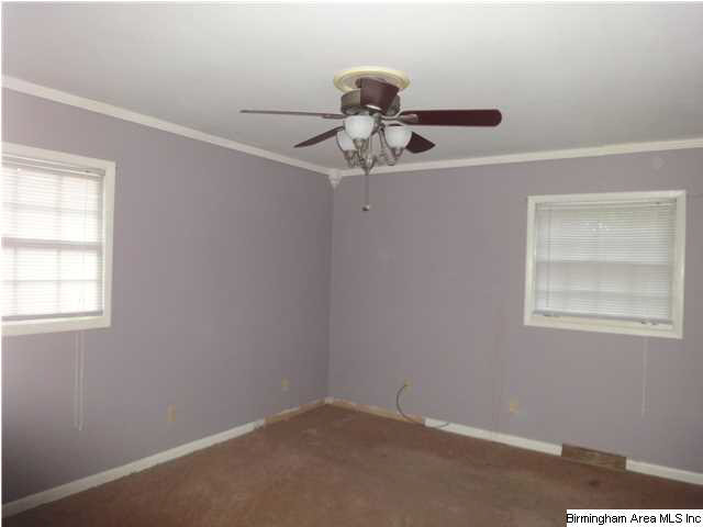 447 Argonne Drive Northeast Birmingham, AL 35215 - Photo 7 of 11