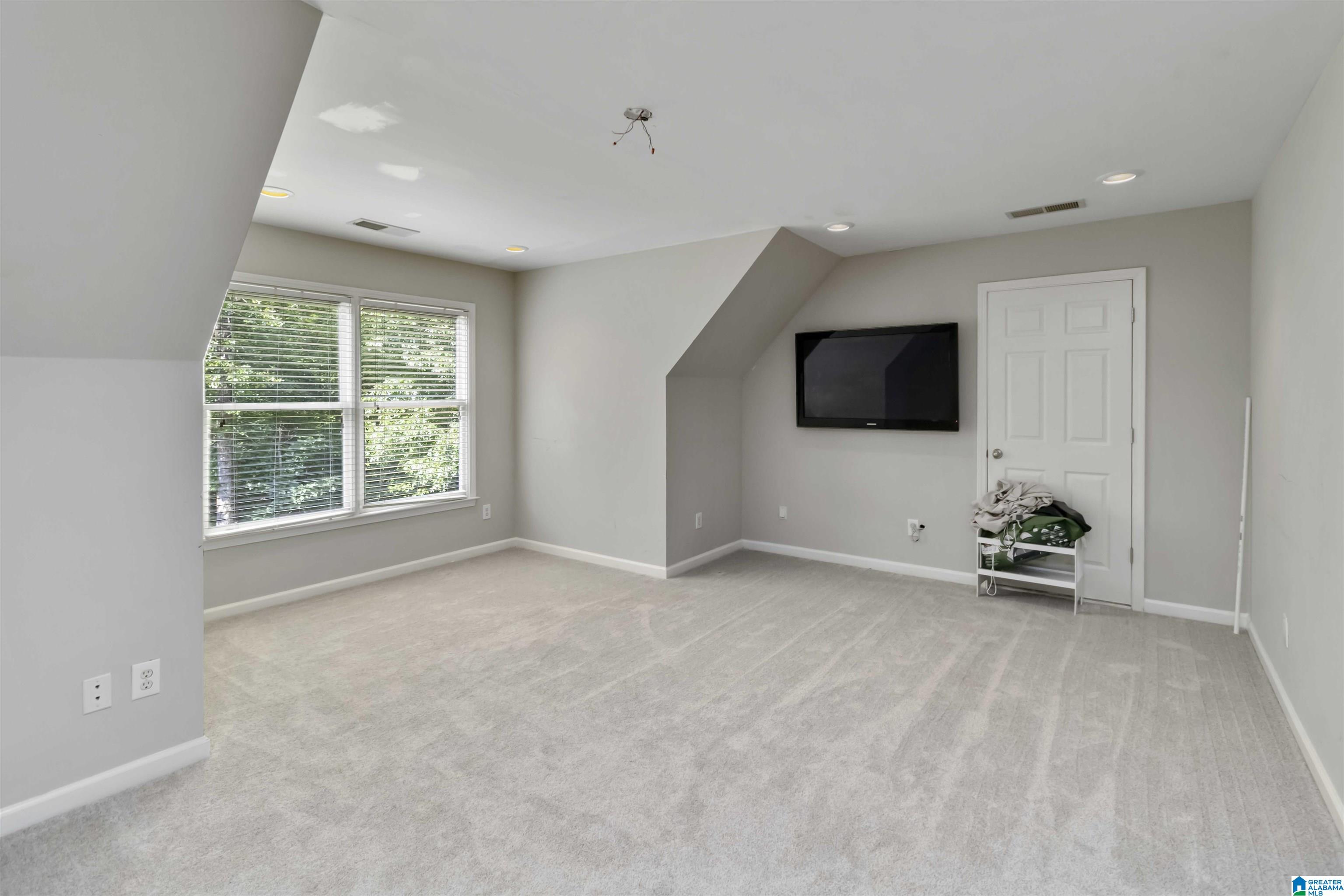 4017 Milner Way Birmingham, AL 35242 - Photo 15 of 31