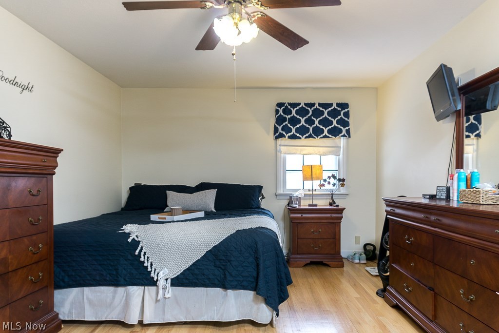 14054 Drake Road Strongsville, OH 44136 - Photo 17 of 30
