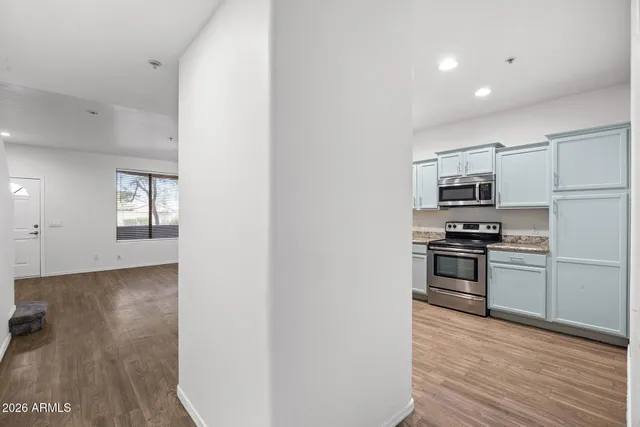 $330,000 | 21655 North 36th Avenue, Unit 124, Glendale, AZ 85308