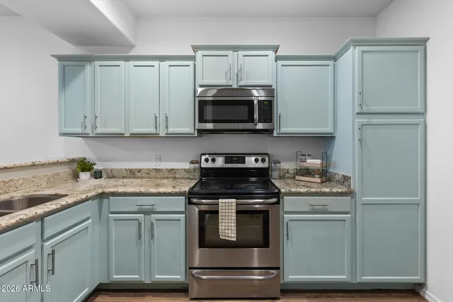 $330,000 | 21655 North 36th Avenue, Unit 124, Glendale, AZ 85308