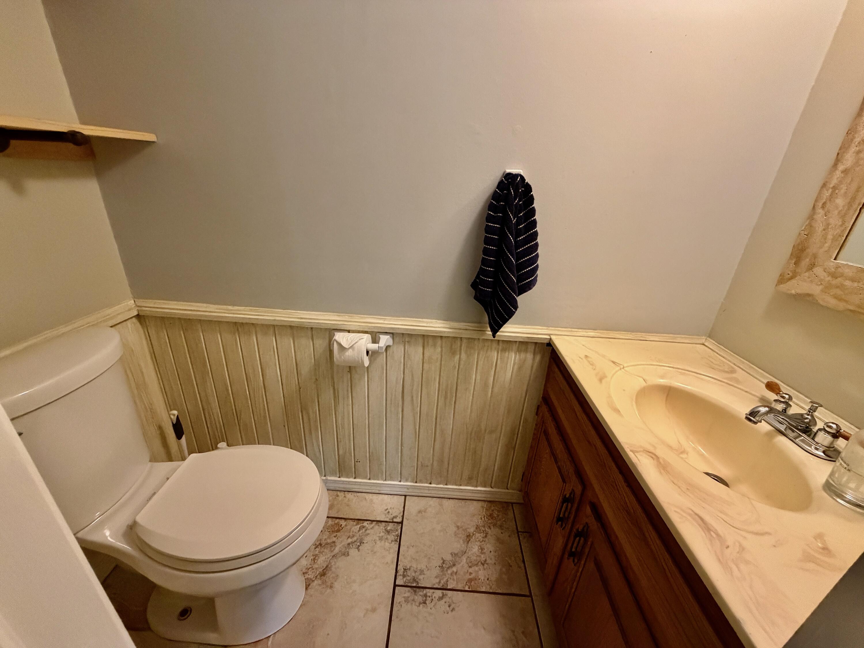 2150 East Raynell Street Springfield, MO 65804 - Photo 20 of 33 IMG_3158