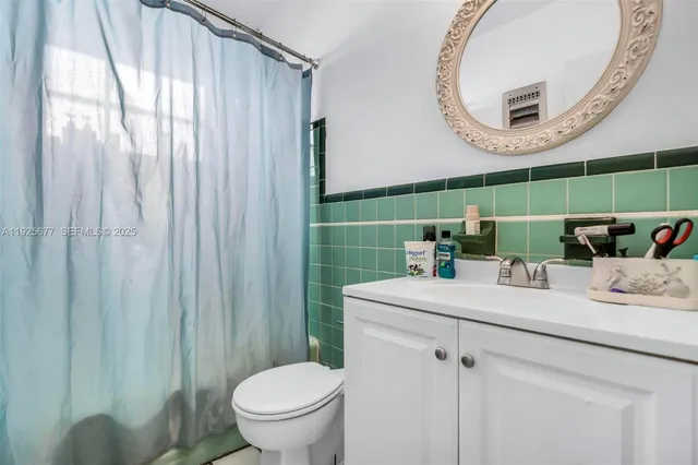 $199,000 | 635 8th Street, Unit 205, Miami Beach, FL 33139