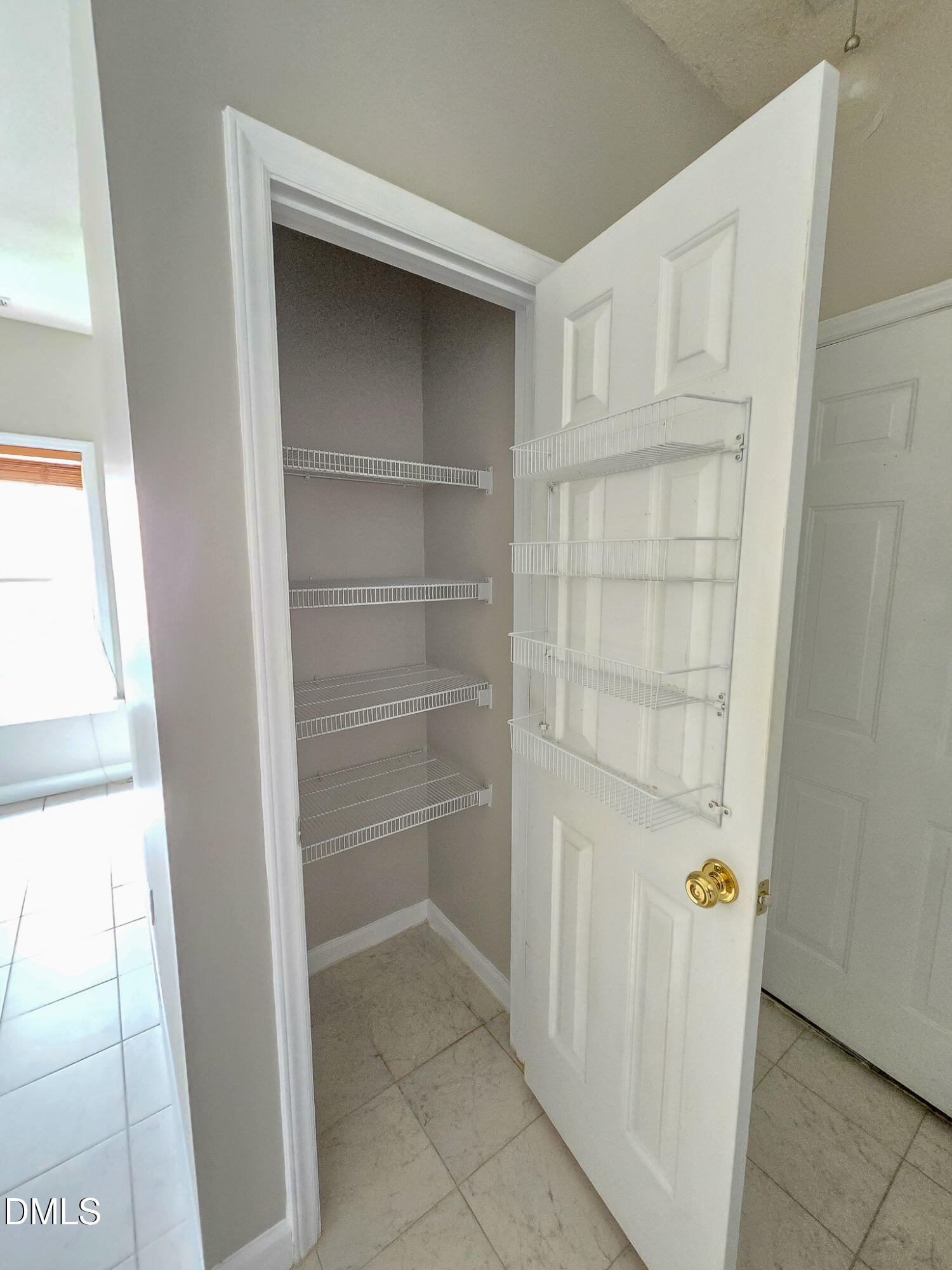 2008 Metacomet Way Raleigh, NC 27604 - Photo 7 of 31 20260627_112758