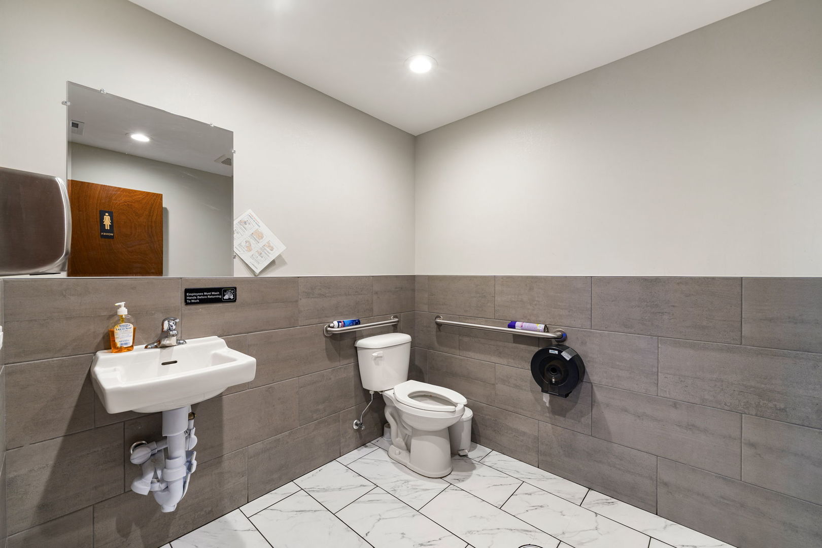 6021 South Archer Road Summit, IL 60501 - Photo 30 of 40 a bathroom with a sink toilet and a mirror