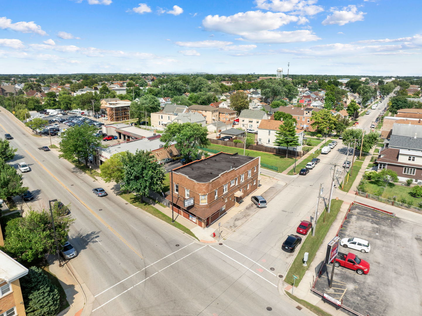 6021 South Archer Road Summit, IL 60501 - Photo 39 of 40 a view of a city