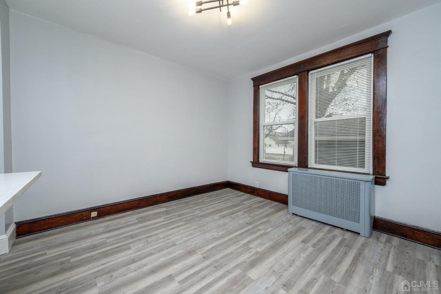 754 King Georges Road Fords, NJ 08863 - Photo 13 of 35 Gallery Image 13