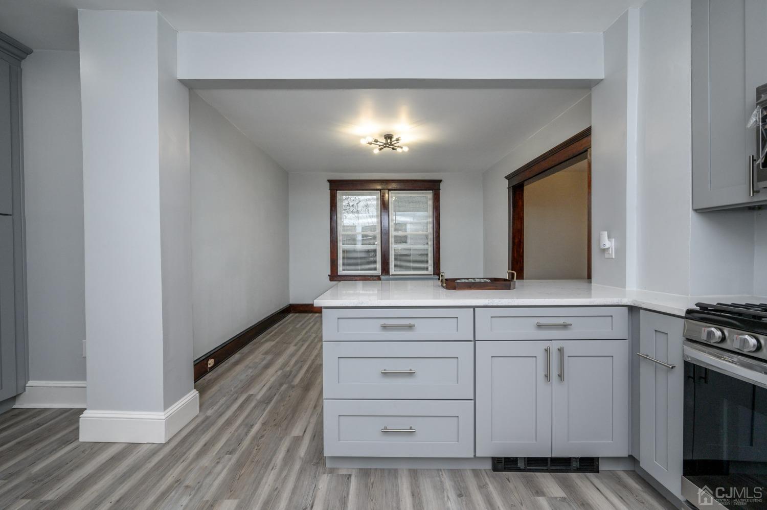 754 King Georges Road Fords, NJ 08863 - Photo 21 of 35 Gallery Image 21