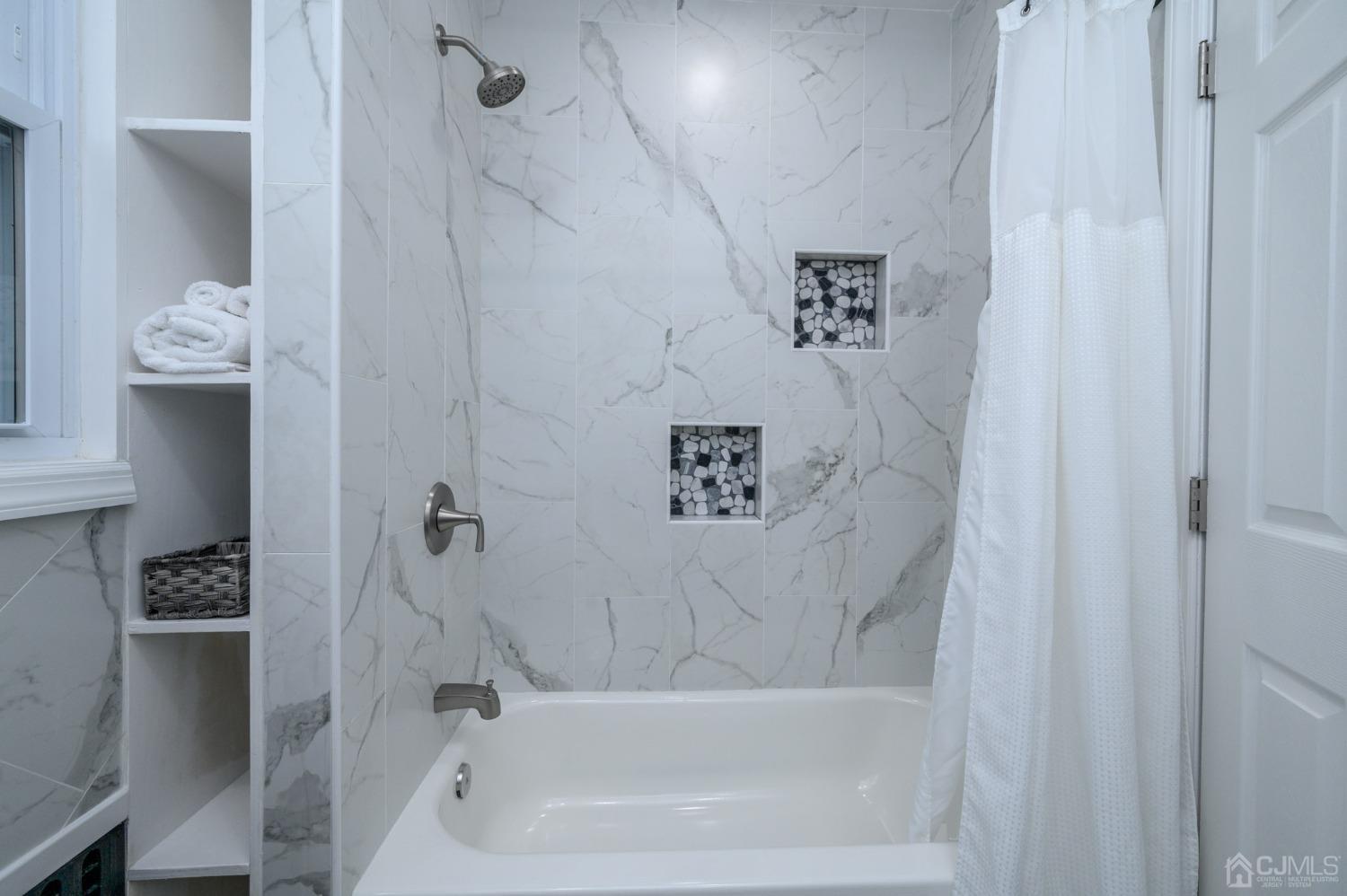 754 King Georges Road Fords, NJ 08863 - Photo 23 of 35 Gallery Image 23