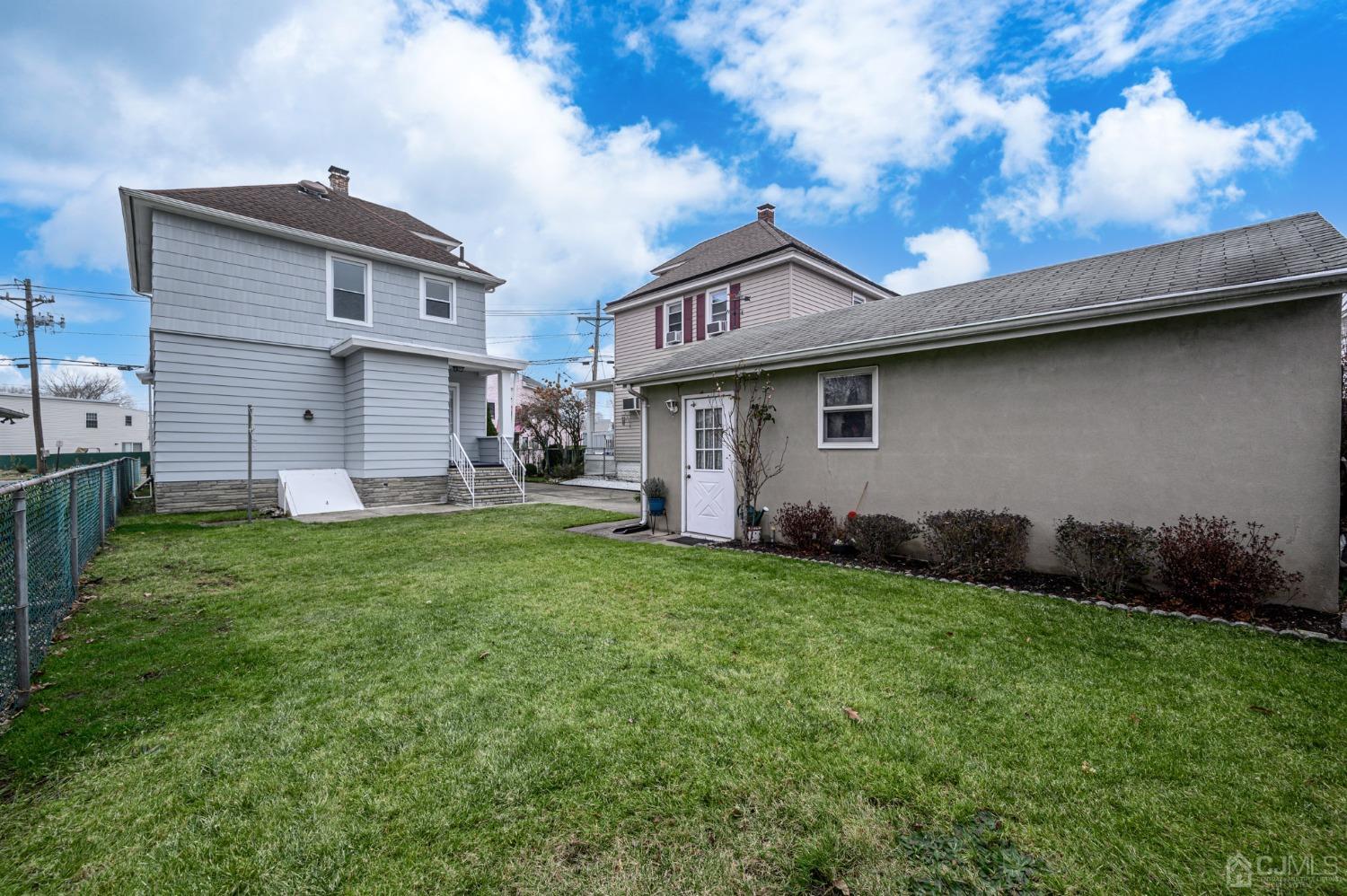 754 King Georges Road Fords, NJ 08863 - Photo 32 of 35 Gallery Image 32