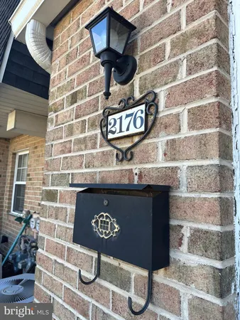a close up of a street sign