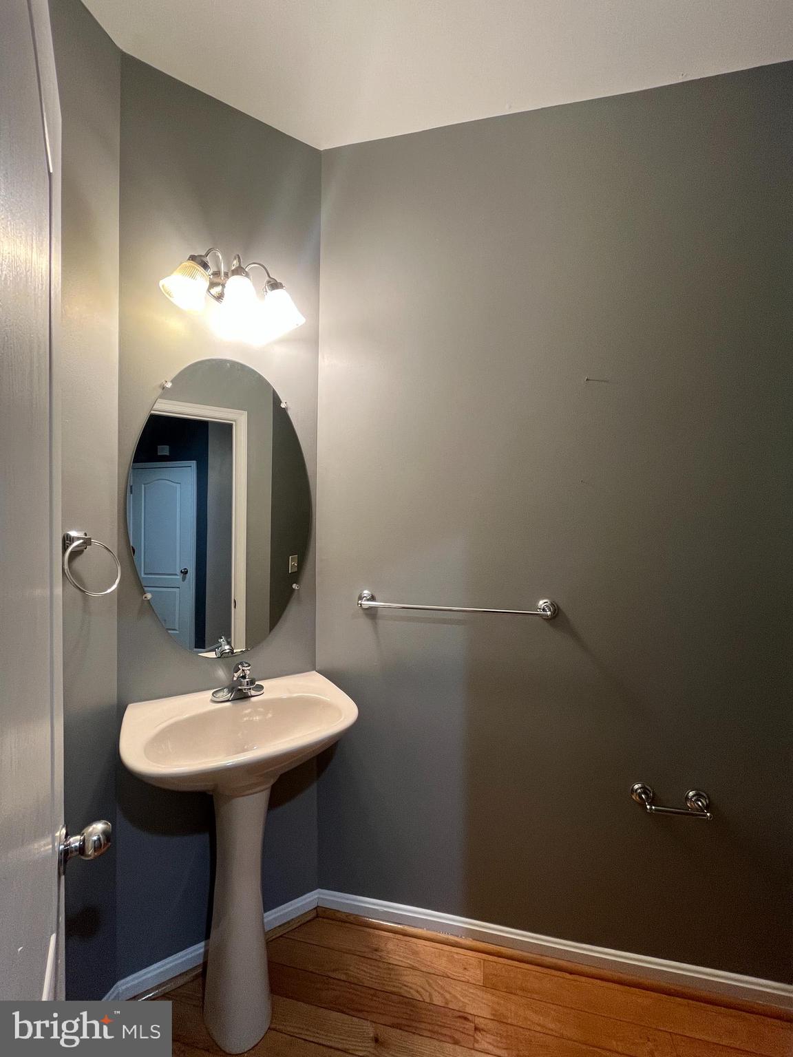 3322 Shrewsbury Road Abingdon, MD 21009 - Photo 17 of 24 a bathroom with a sink and a mirror
