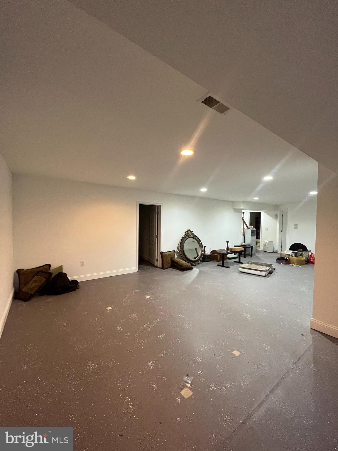 3322 Shrewsbury Road Abingdon, MD 21009 - Photo 18 of 24 a view of a car garage