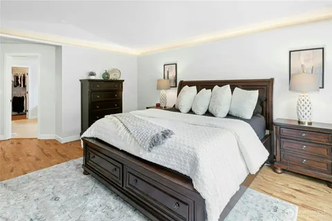 $1,720,000 | 2002 263rd Lane Southeast, Sammamish, WA 98075