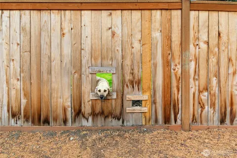 $1,720,000 | 2002 263rd Lane Southeast, Sammamish, WA 98075