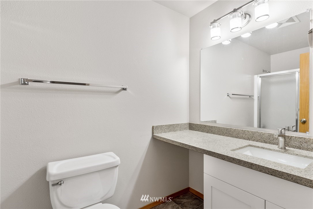 620 Rachael Place Kent, WA 98032 - Photo 11 of 15 Gallery Image 11