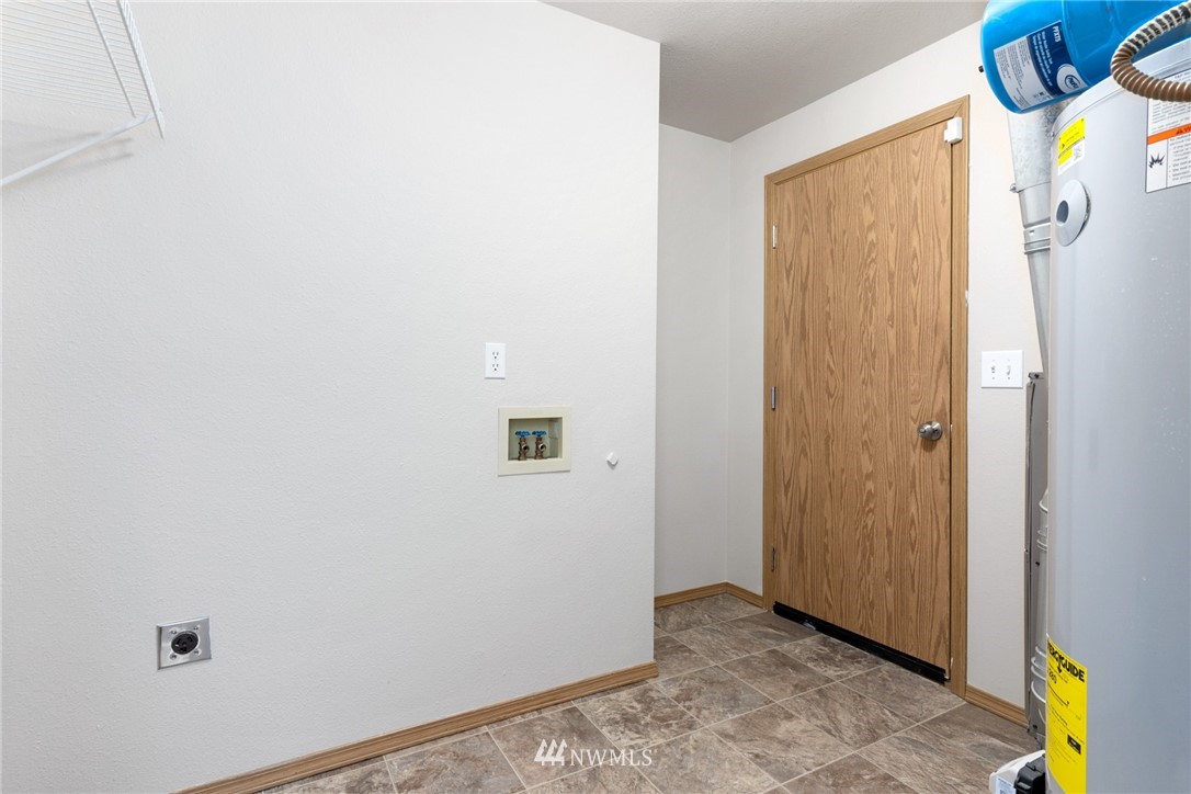 620 Rachael Place Kent, WA 98032 - Photo 12 of 15 Gallery Image 12