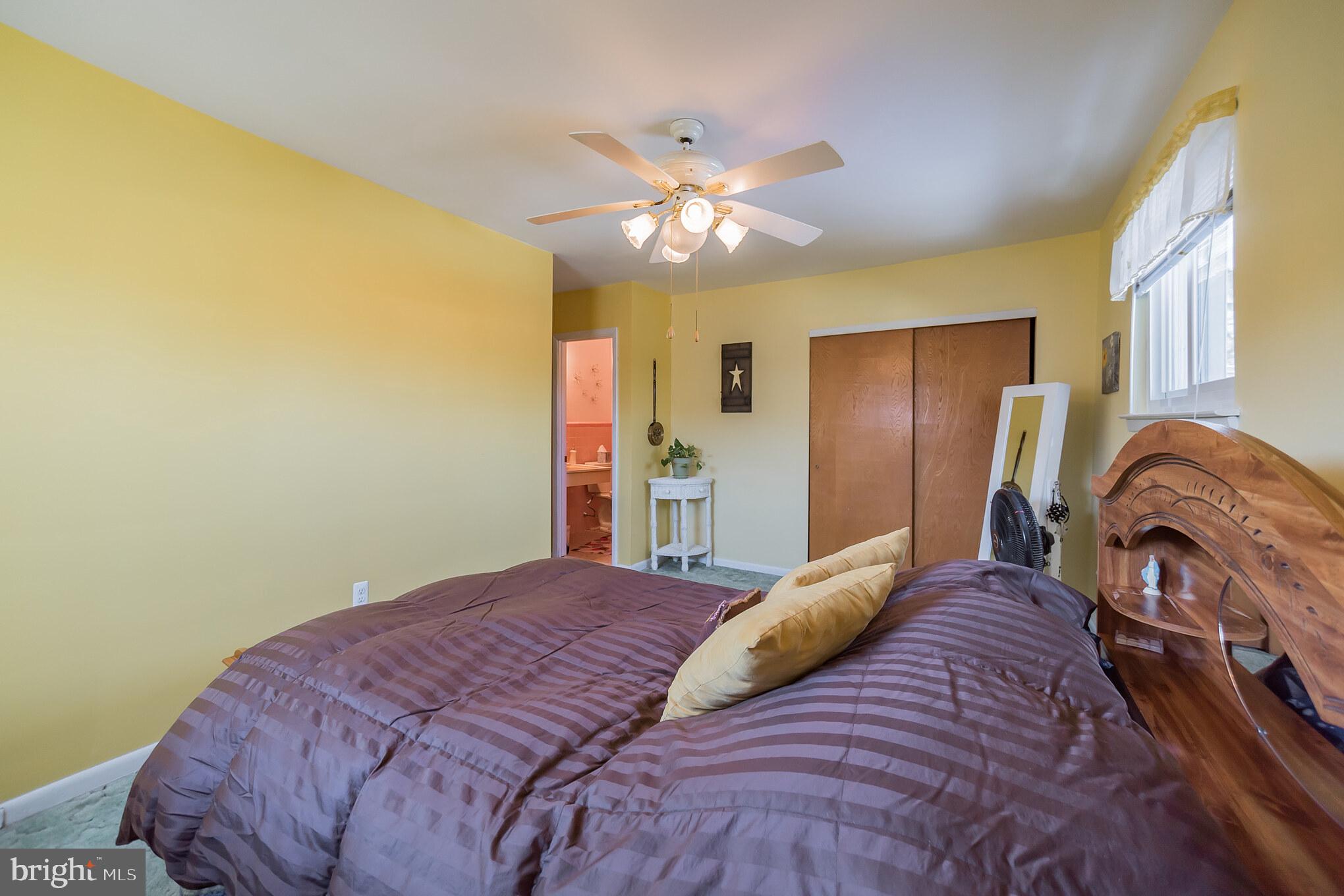 8226 Pine Road Philadelphia, PA 19111 - Photo 22 of 30 Gallery Image 22