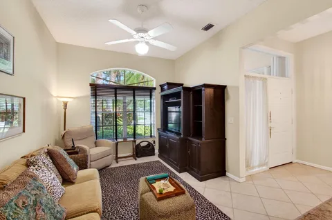 $167,500 | 7844 Rockford Road, Boynton Beach, FL 33472