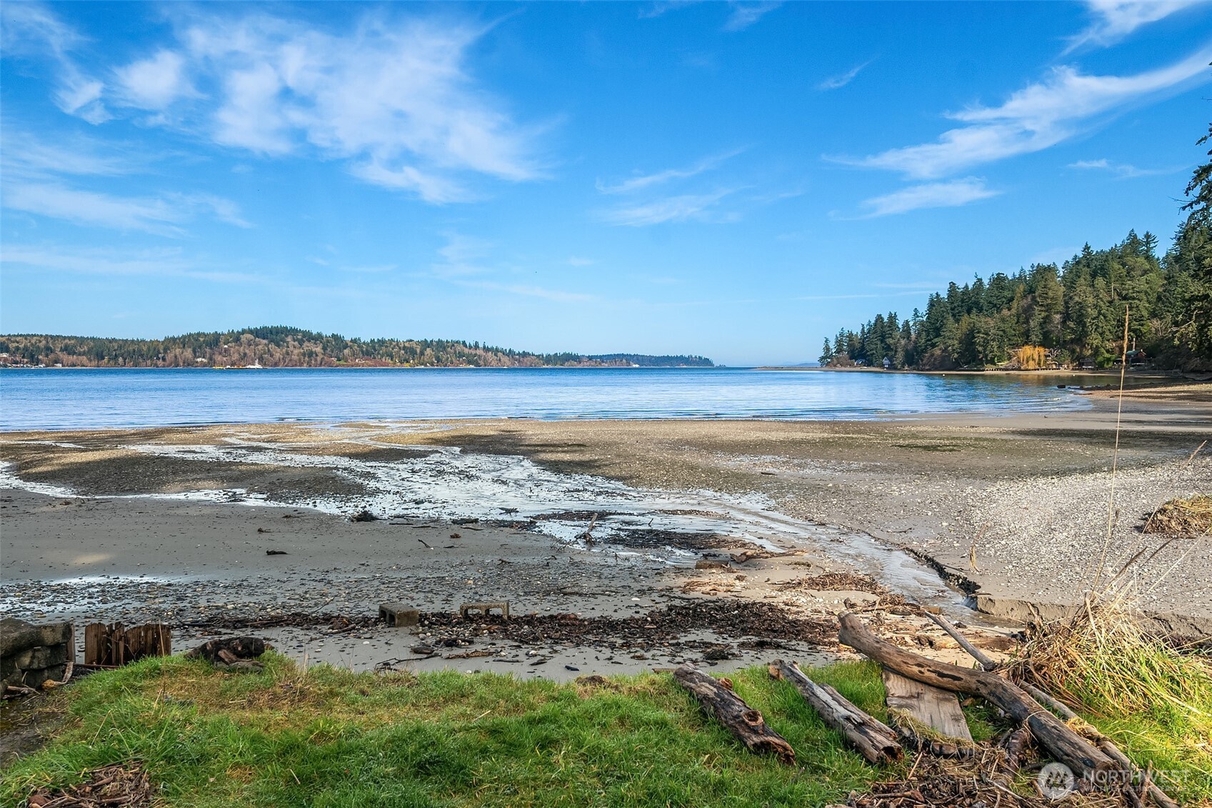 12825 Southwest Ober Beach Road Vashon, WA 98070 - Photo 4 of 39