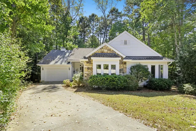 $639,900 | 3 Peaceful Place, Chapel Hill, NC 27517