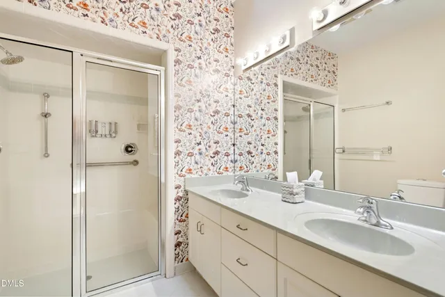 $639,900 | 3 Peaceful Place, Chapel Hill, NC 27517