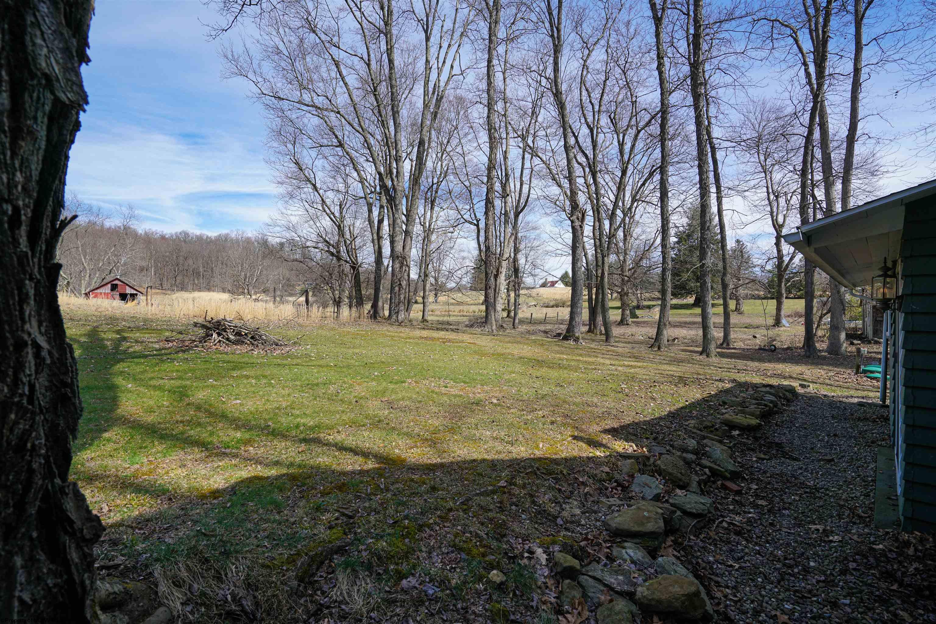 102 Rock Lake Road Fairmont, WV 26554 - Photo 4 of 30 Gallery Image 4