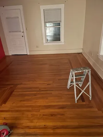 $1,800 | 219 Madison Street, Unit 2, Fitchburg, MA 01420