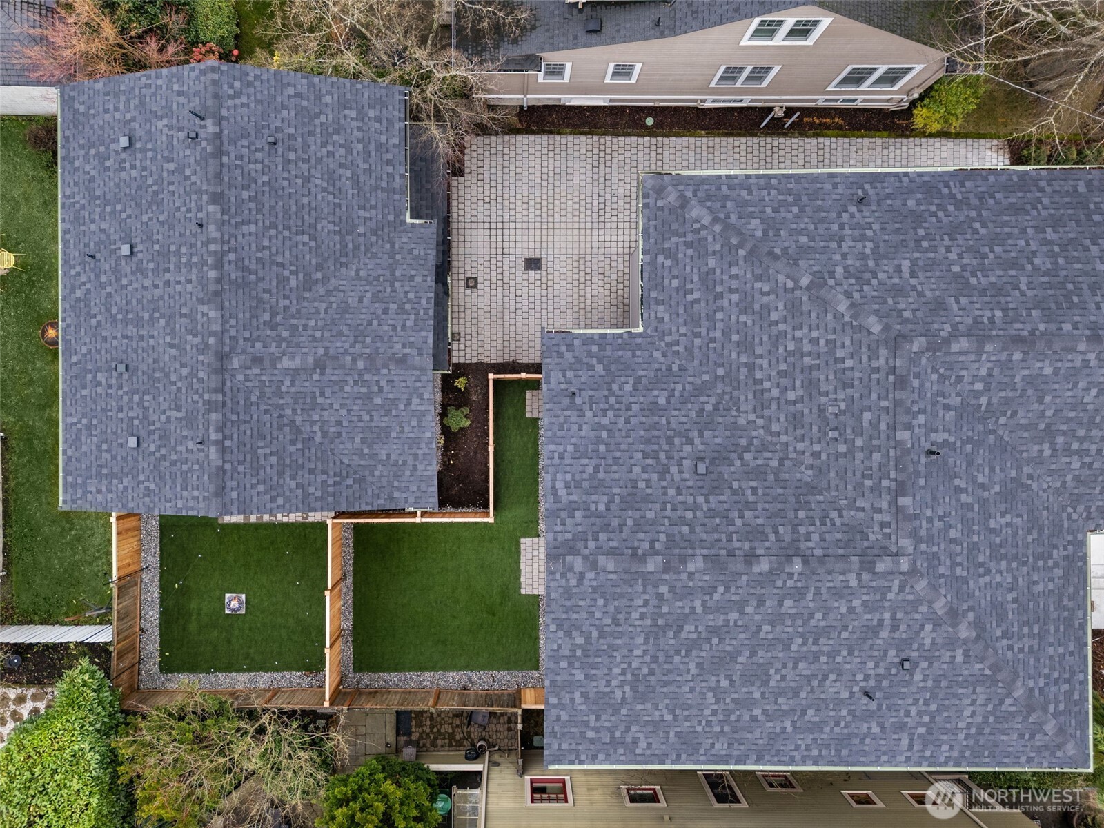 809 West Armour Street Seattle, WA 98119 - Photo 35 of 35