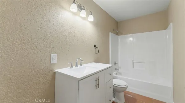 $799,000 | 13110 Beaver Street, Sylmar, CA 91342