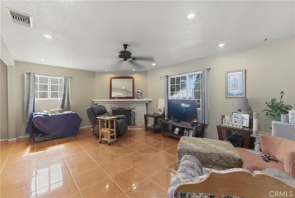 $799,000 | 13110 Beaver Street, Sylmar, CA 91342