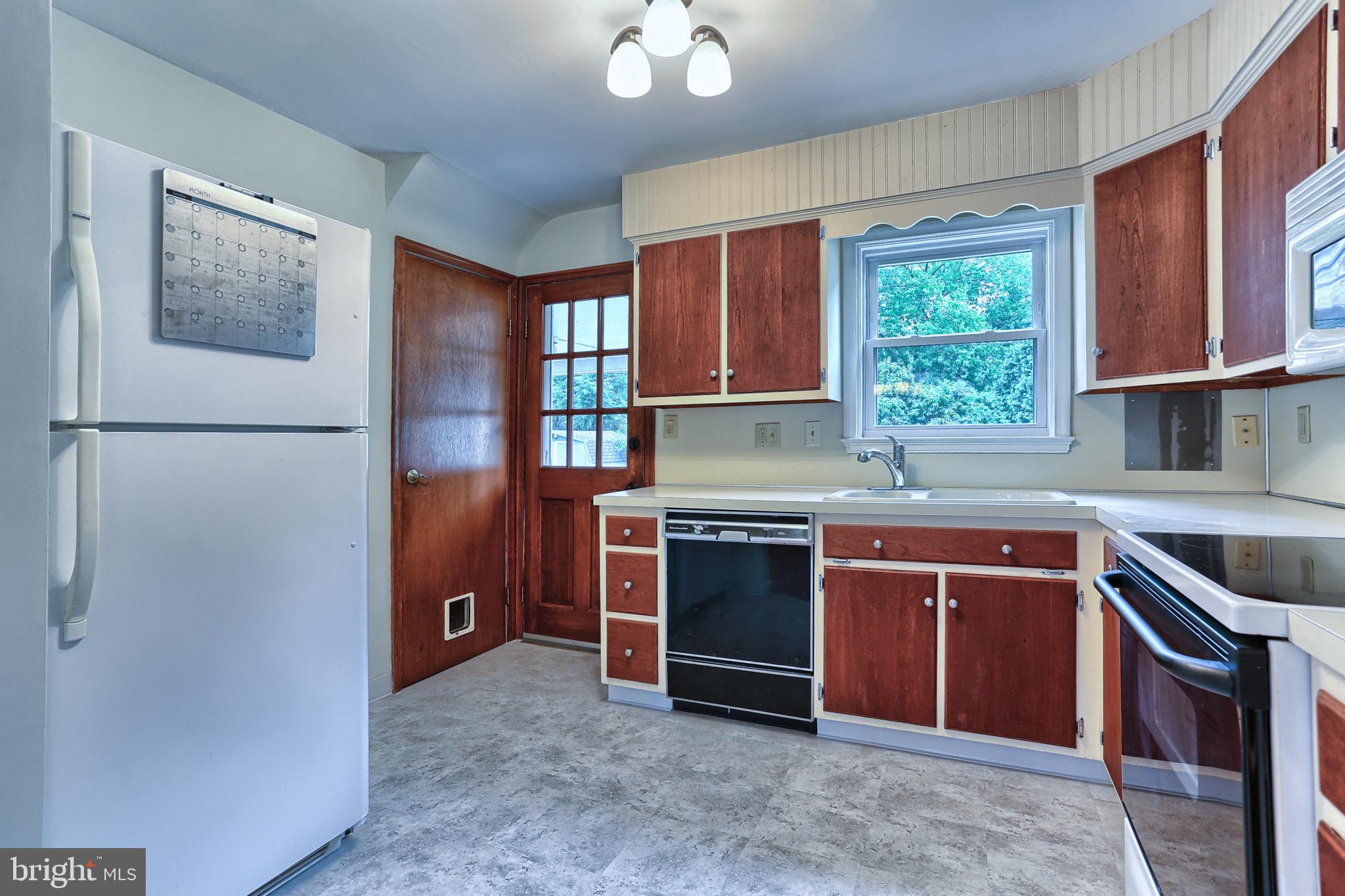 1509 Letchworth Road Camp Hill, PA 17011 - Photo 16 of 30 Gallery Image 16