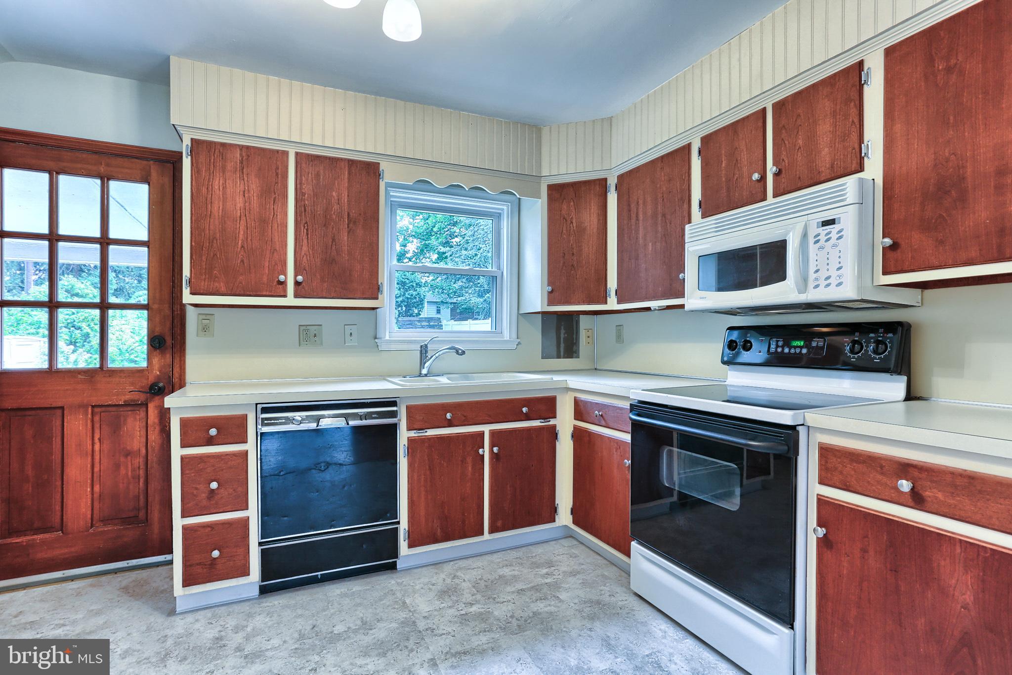 1509 Letchworth Road Camp Hill, PA 17011 - Photo 17 of 30 Gallery Image 17