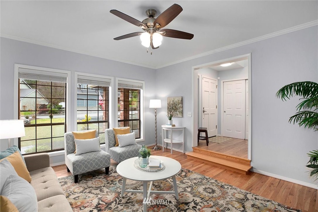 1053 Goat Trail Loop Road Mukilteo, WA 98275 - Photo 4 of 40 Gallery Image 4