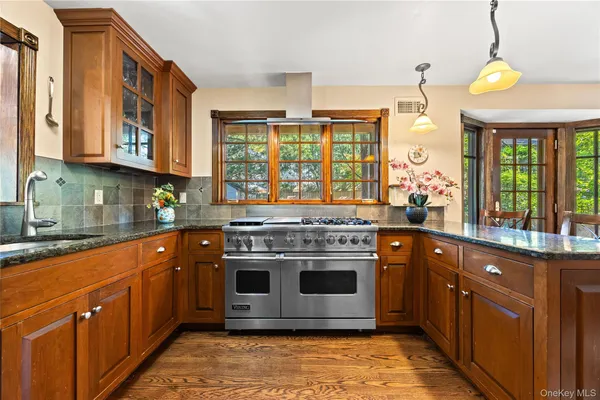 $2,388,888 | 378 Beverly Road | Douglaston