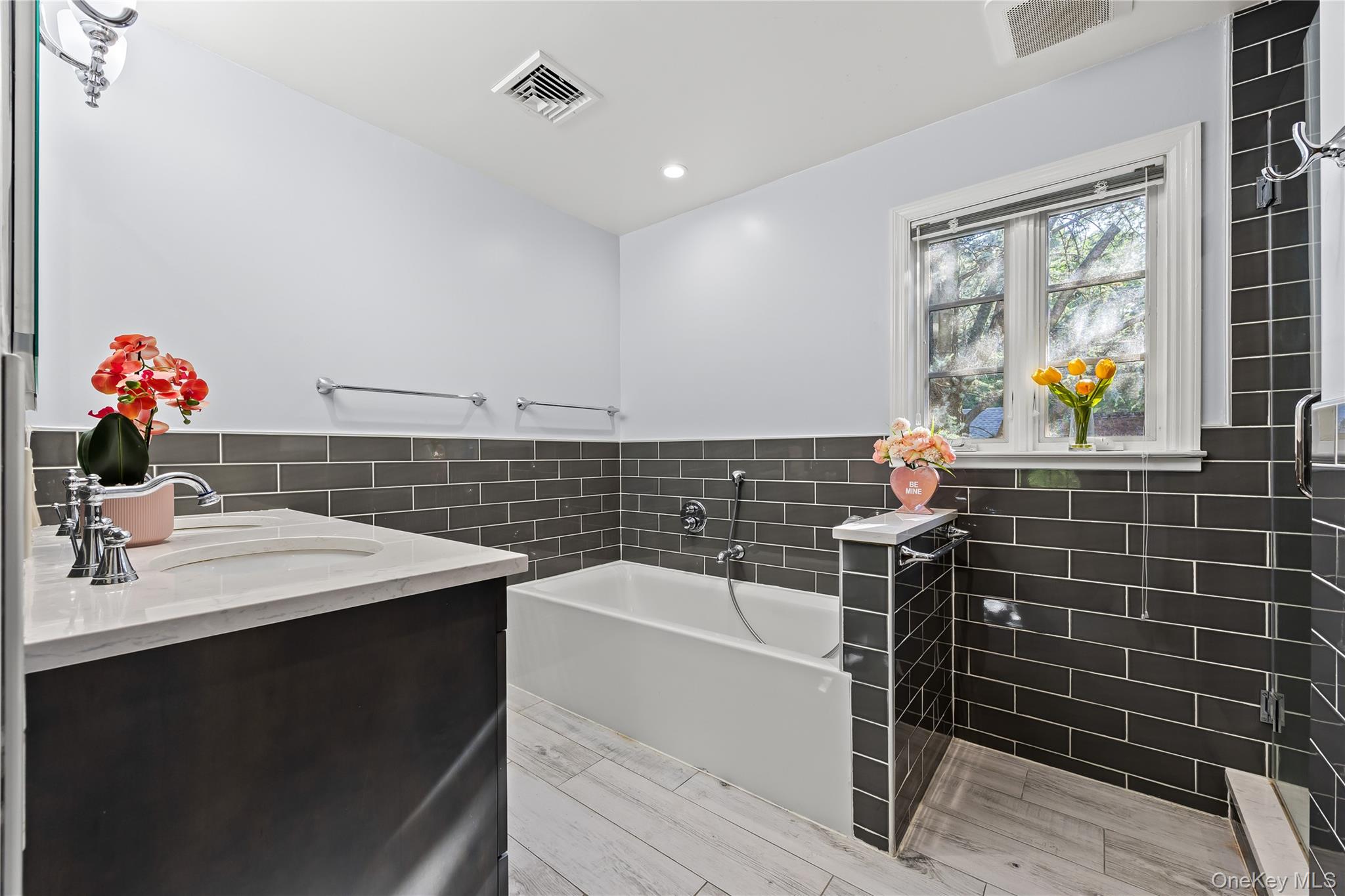 378 Beverly Road Queens, NY 11363 - Photo 30 of 45