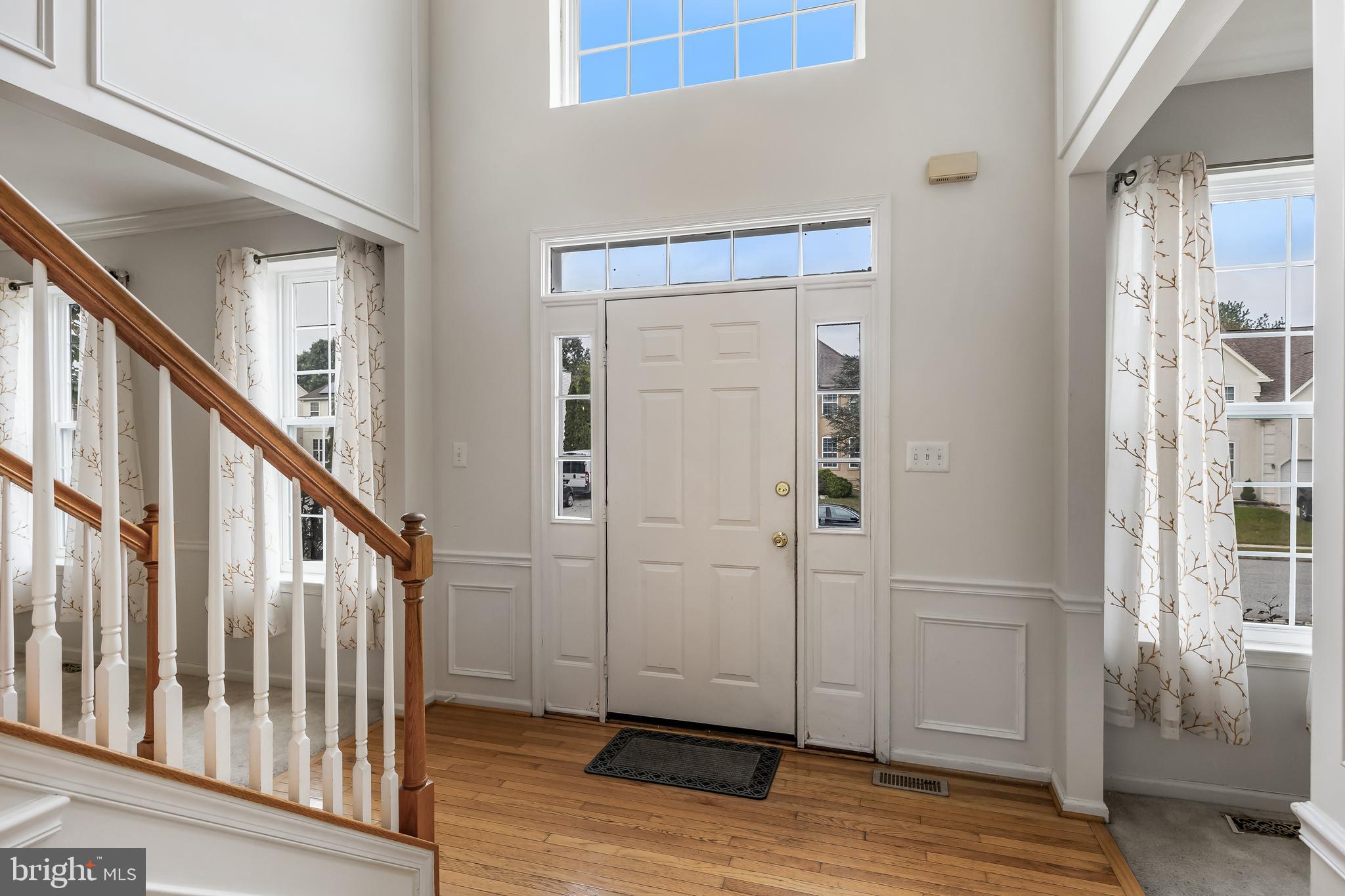 6 Twisting Lane Sicklerville, NJ 08081 - Photo 4 of 39