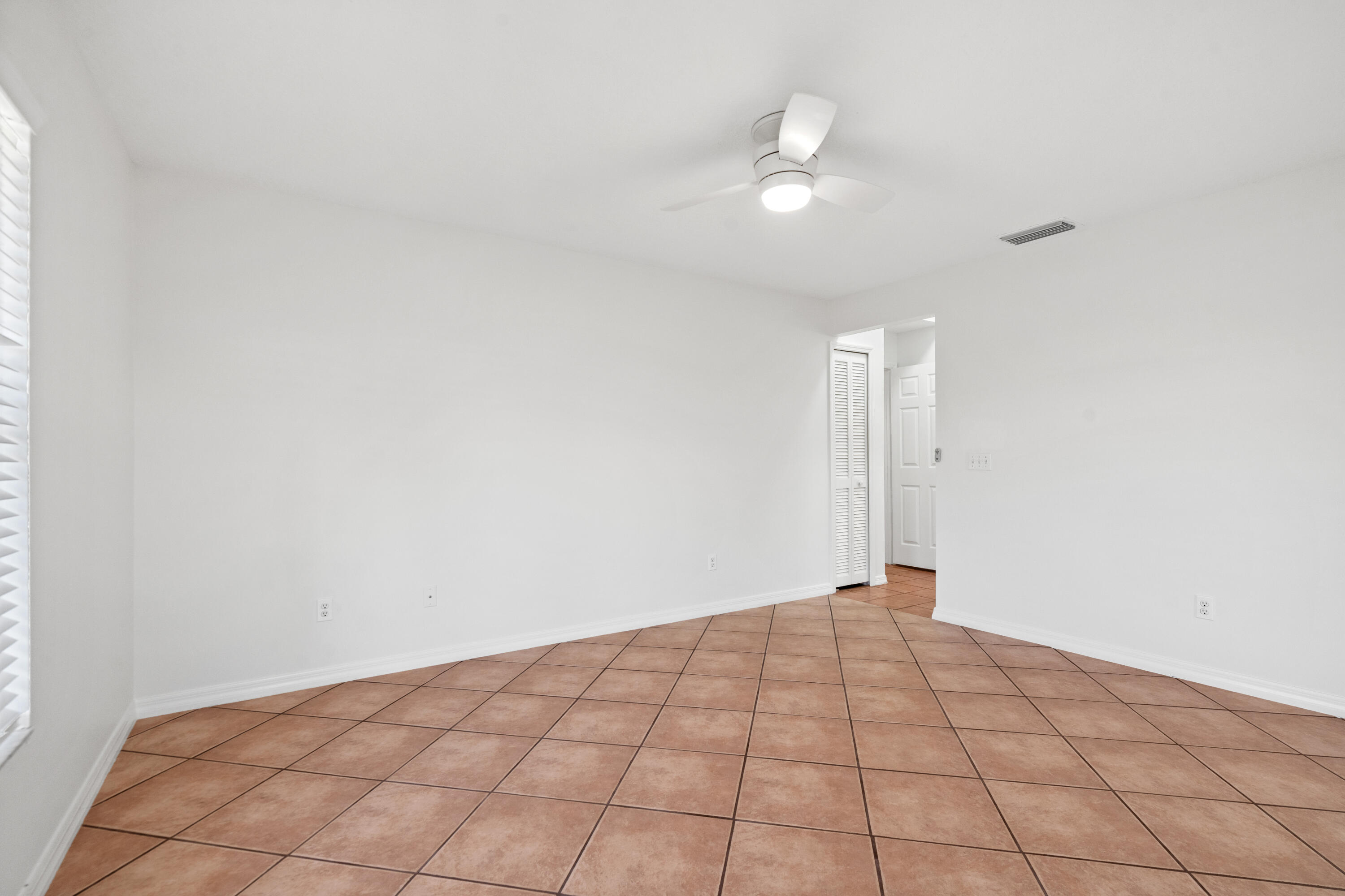 4824 Southeast Pilot Way Stuart, FL 34997 - Photo 35 of 52 DSC08178