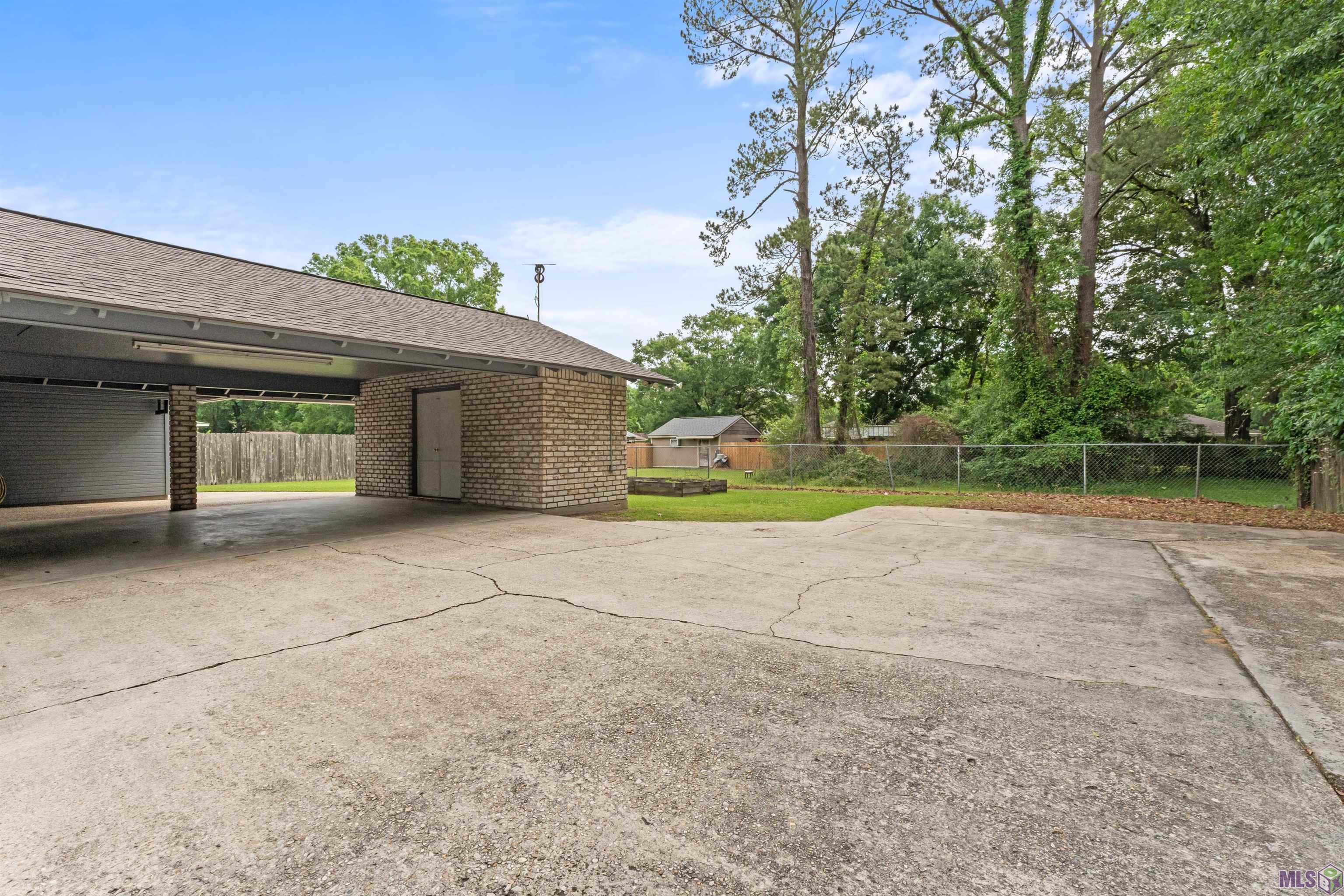 910 Angee Drive Denham Springs, LA 70726 - Photo 15 of 16