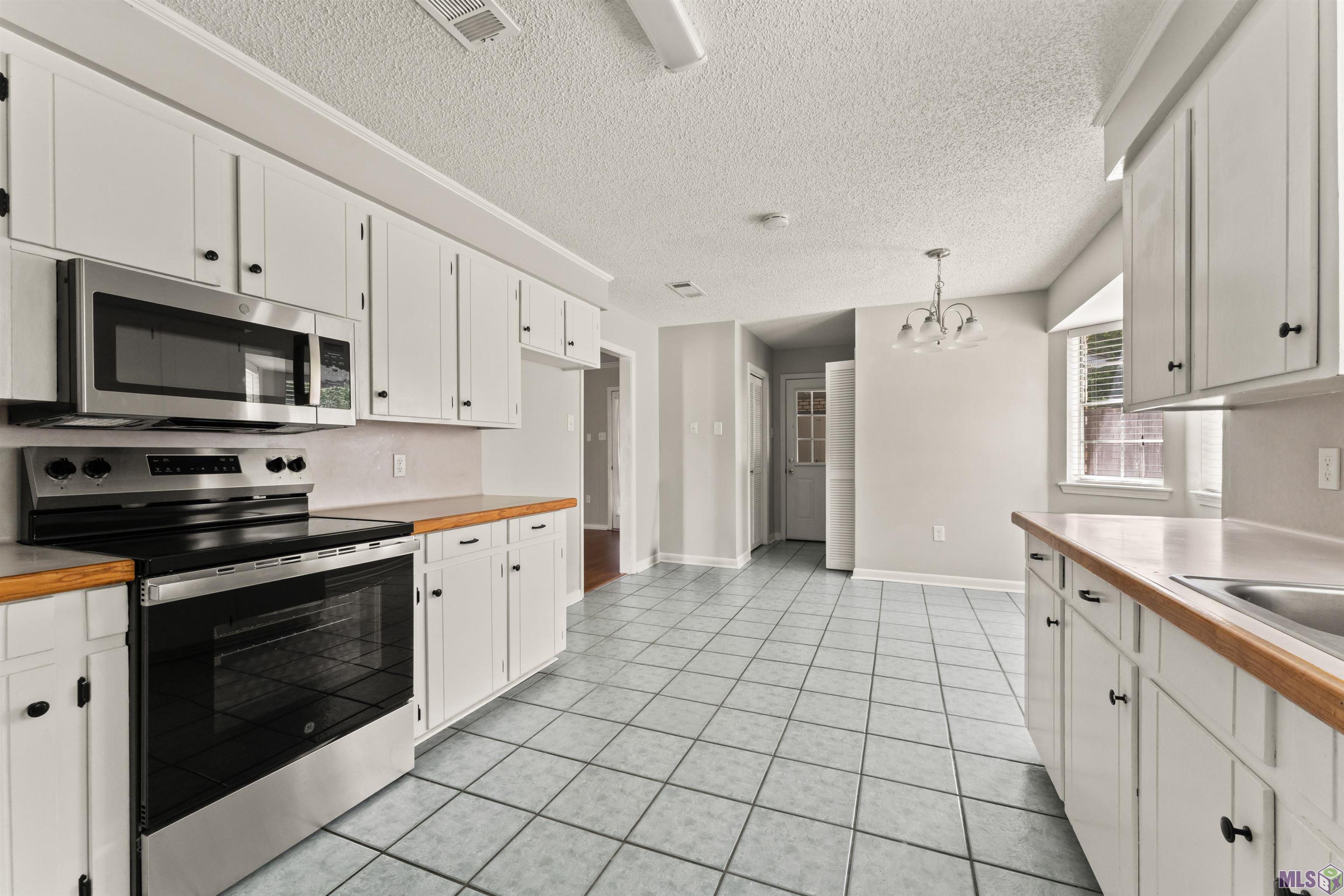 910 Angee Drive Denham Springs, LA 70726 - Photo 6 of 16