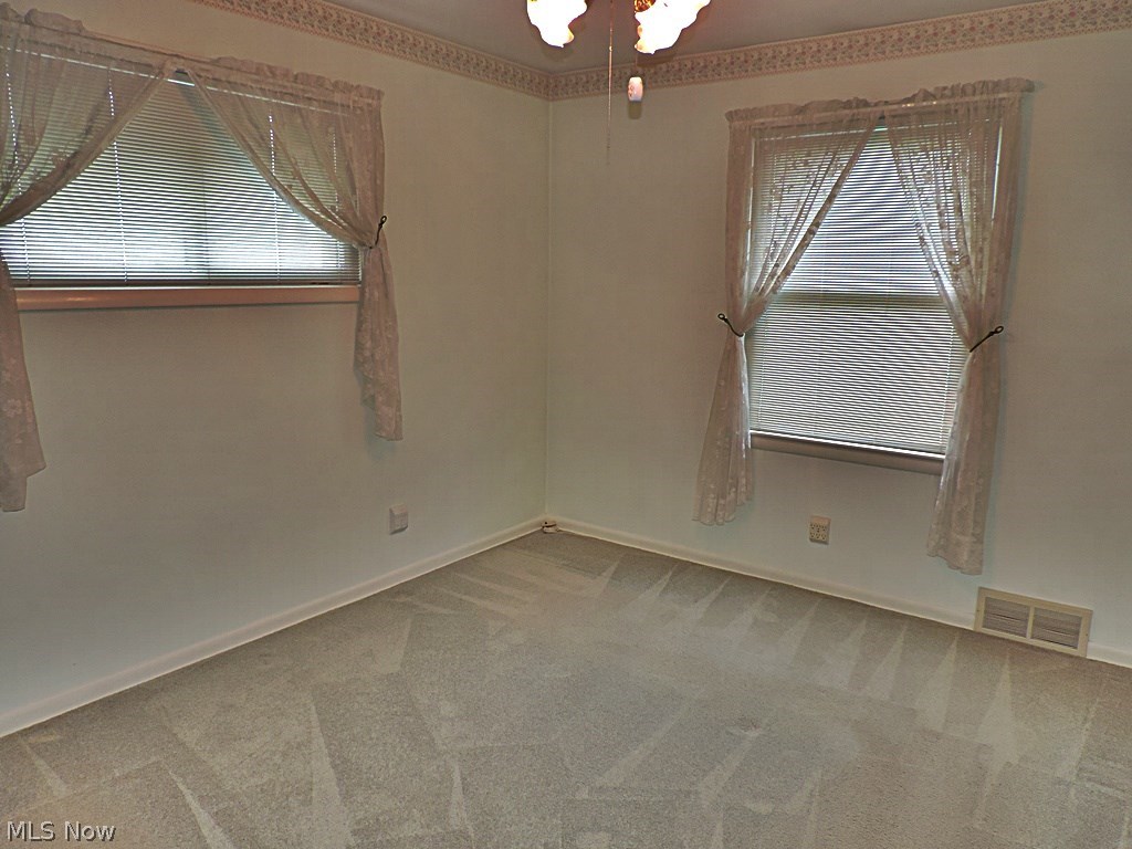 11504 Fordham Road Garfield Heights, OH 44125 - Photo 13 of 31