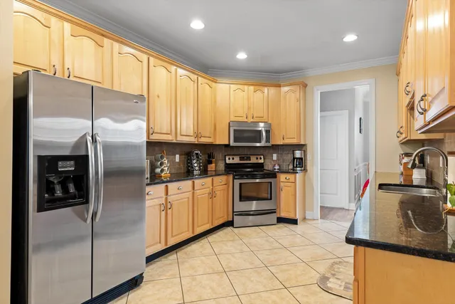 $435,000 | 8877 Sunridge Drive, Ooltewah, TN 37363