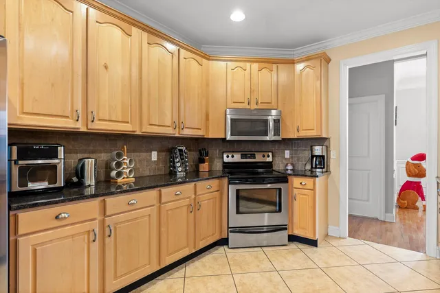 $435,000 | 8877 Sunridge Drive, Ooltewah, TN 37363