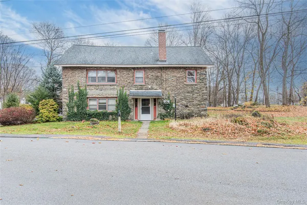 $429,000 | 23 Musselman Drive, Poughkeepsie, NY 12601
