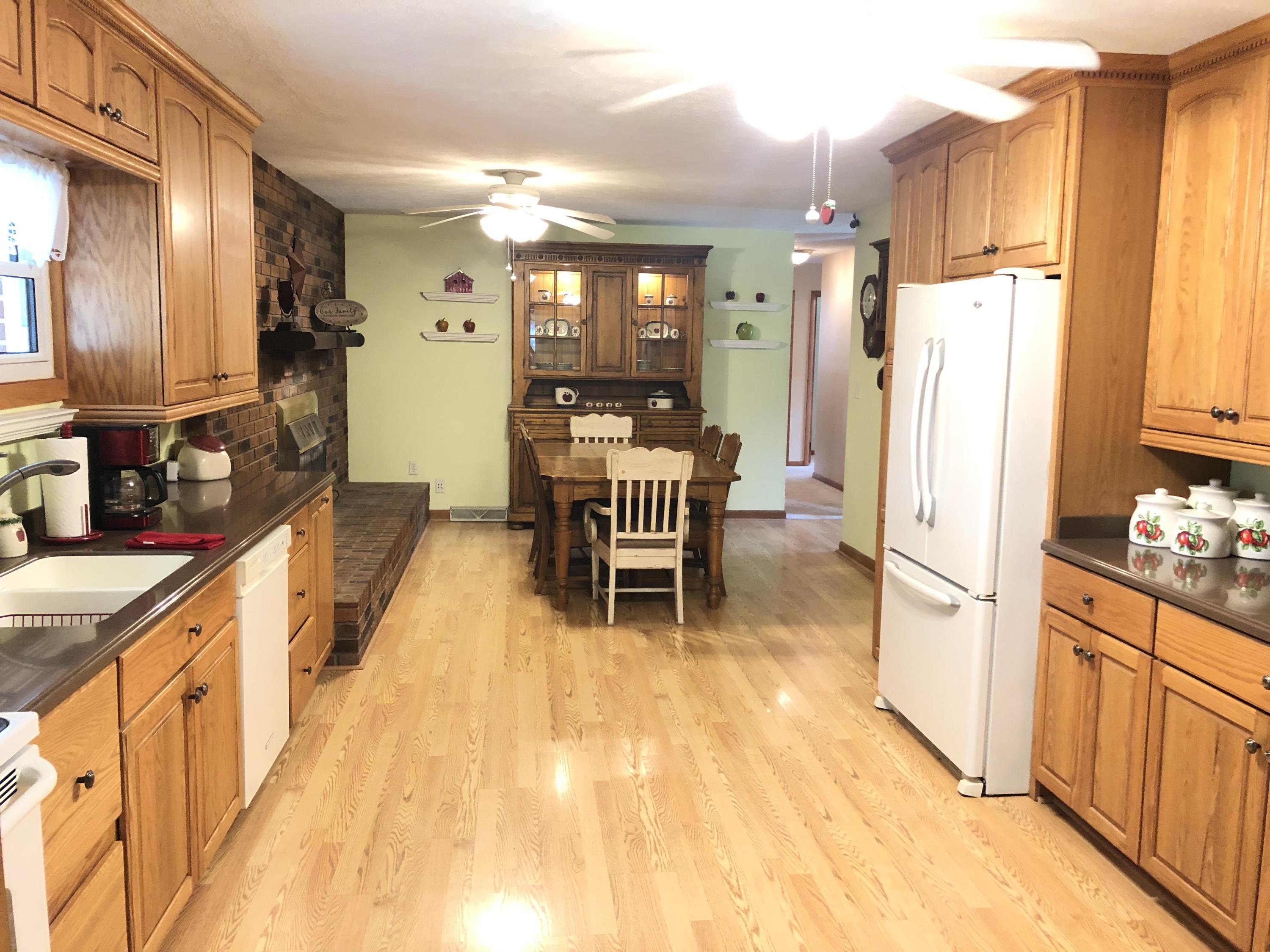 125 Nelse Roberts Road Chuckey, TN 37641 - Photo 6 of 44 IMG_8926